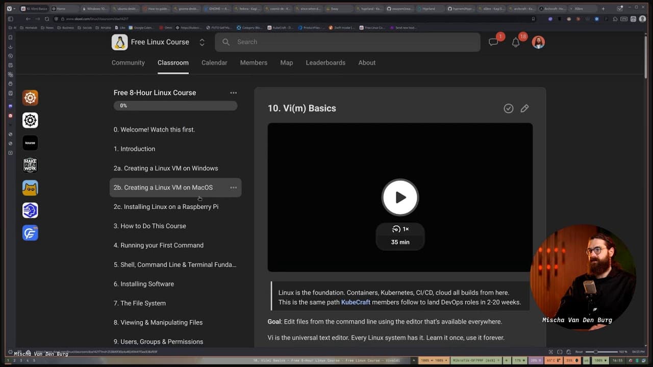 Desktop Environments vs Window Managers: What Linux Users Need to Know